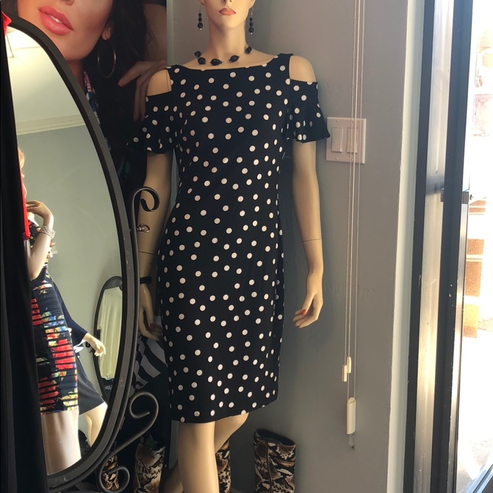Cutoff Shoulder Dress